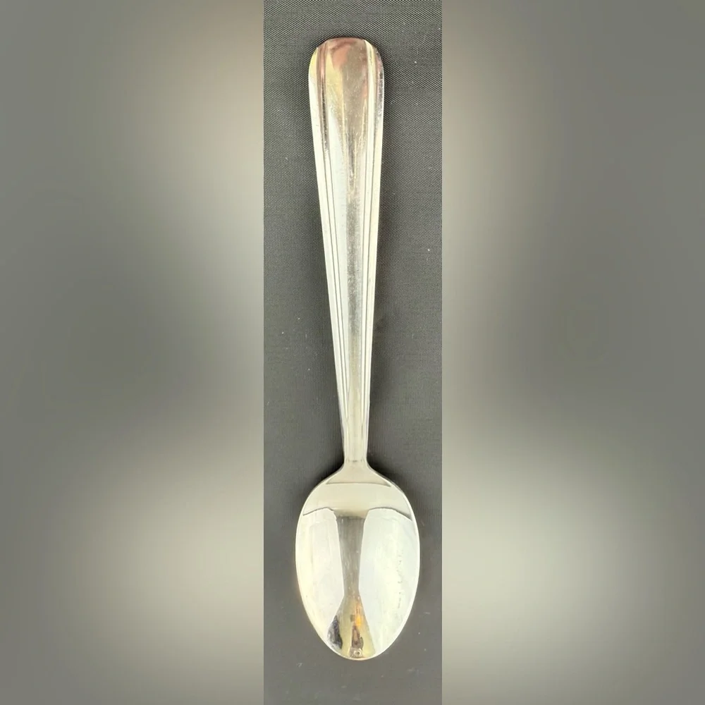 WALLACE SILVER Fleetline (Stainless) by Wallace Silver Lot‎ of 4 Teaspoons